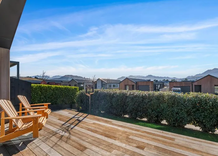 Mountain View Retreat